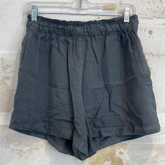Altar’d State Large shorts 100% Tencel - Picture 1 of 4